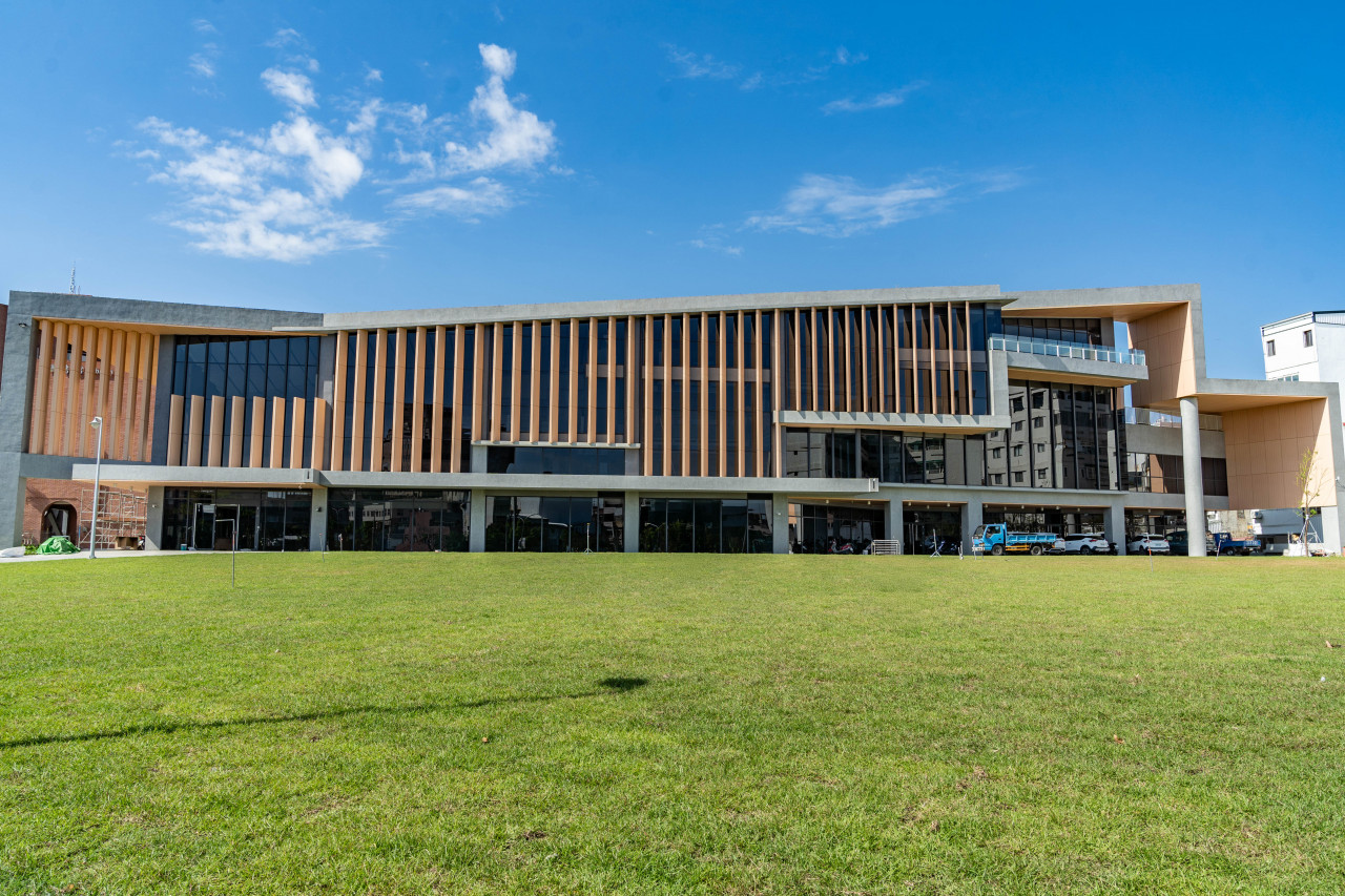 10 臺東縣立圖書館 (1).jpg